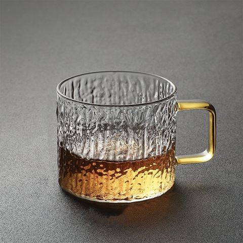Elegantes tazas de cristal para espresso