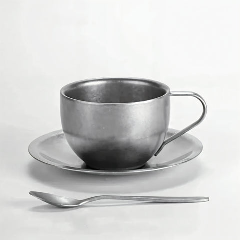 Taza de café de acero inoxidable con platillo y cuchara a juego