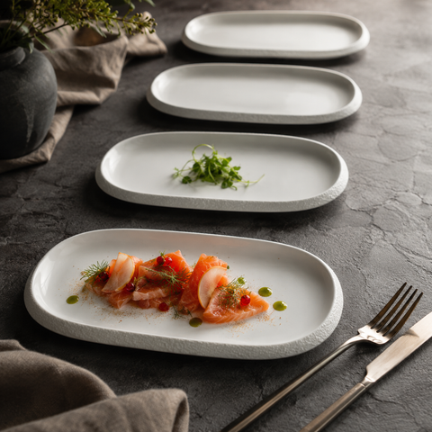 Ensemble de 4 assiettes de service ovales à bord pierre